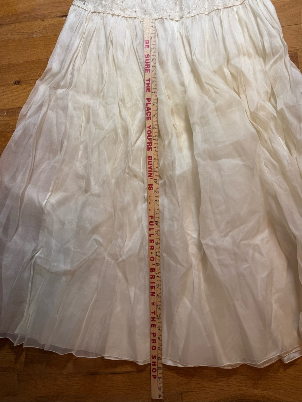 Vintage Ivory Lace Sequin Boho Cottagecore Wedding Dress - Picture 13 of 14